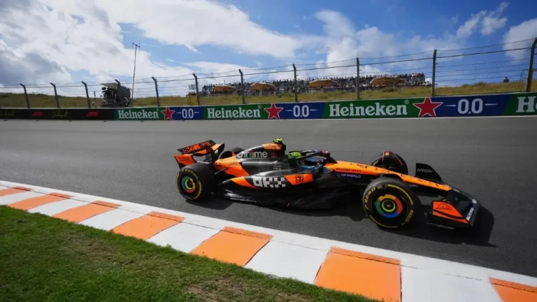 Lando Norris e sua McLaren em Zandvoort