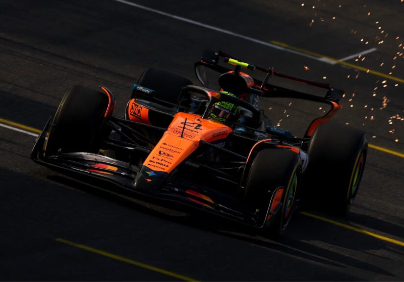 O carro número 4 da McLaren larga da pole na corrida sprint