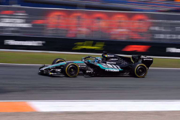 Russel e Mercedes cravam a pole da Sprint em Zandvoort